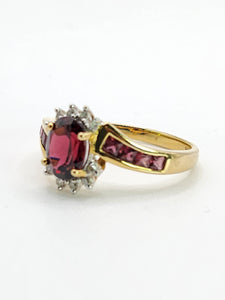 1835: Vintage; 9ct Gold 9 Garnets 10 Diamonds Cocktail Ring- FAB