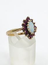 Cargar imagen en el visor de la galería, 1839: Vintage: 9ct Gold White Opal 12 Crimson Topaz Cluster Ring- From 1979
