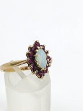 Cargar imagen en el visor de la galería, 1839: Vintage: 9ct Gold White Opal 12 Crimson Topaz Cluster Ring- From 1979
