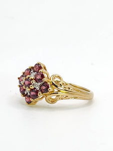 1845: Vintage; 9ct Gold 9 Red Garnets 4 Natural Diamonds Geometric Set Dress Ring
