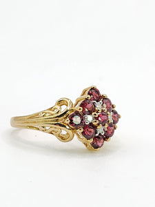 1845: Vintage; 9ct Gold 9 Red Garnets 4 Natural Diamonds Geometric Set Dress Ring