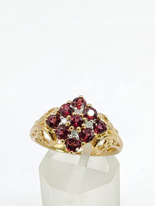 1845: Vintage; 9ct Gold 9 Red Garnets 4 Natural Diamonds Geometric Set Dress Ring