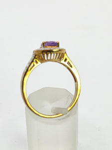 1849: Vintage: 9ct Gold Pear-Cut Lilac Amethyst Diamonds Dress Ring-Lovely combination