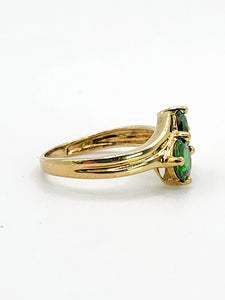 1899: Vintage: 9ct Gold Green Diopsides Crossover Promise Ring- enchanting