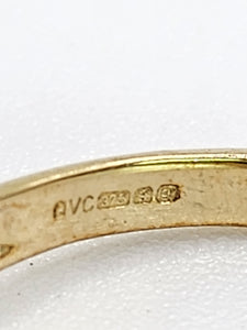 1899: Vintage: 9ct Gold Green Diopsides Crossover Promise Ring- enchanting
