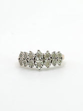 Cargar imagen en el visor de la galería, 1914: Vintage: 9ct Gold Natural Diamonds Dress/Stacker Ring-She sparkles

