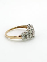 Cargar imagen en el visor de la galería, 1914: Vintage: 9ct Gold Natural Diamonds Dress/Stacker Ring-She sparkles
