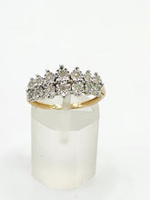 Cargar imagen en el visor de la galería, 1914: Vintage: 9ct Gold Natural Diamonds Dress/Stacker Ring-She sparkles
