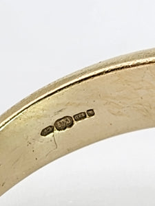 1915: Vintage: 9ct Gold Art Deco Style 37 Diamonds Panel Ring- Hallmarked in London