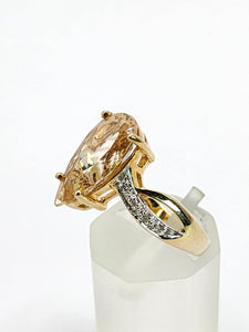 1973: Vintage : 9ct Gold Pink Morganite Diamonds Cocktail Ring- Divine