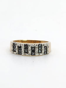 2006: Vintage: 9ct Gold Greek Key Pattern Black  & White Diamonds Ring- Sparkling natural diamonds