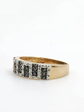 Cargar imagen en el visor de la galería, 2006: Vintage: 9ct Gold Greek Key Pattern Black  &amp; White Diamonds Ring- Sparkling natural diamonds
