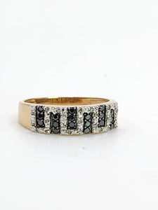 2006: Vintage: 9ct Gold Greek Key Pattern Black  & White Diamonds Ring- Sparkling natural diamonds