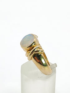 2008: Vintage; 9ct Gold Large Cabochon White Opal Signet Ring- colourful statement