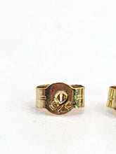 Cargar imagen en el visor de la galería, 0822: Vintage: 9ct Gold Faceted Cut Blue Sapphire Stud Earrings
