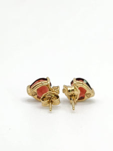 1180: Vintage: 9ct Gold Heart-Cut Garnet Diamond Stud Earrings- Lovely