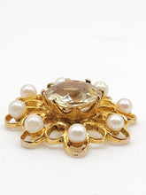 Load image into Gallery viewer, 1908: Vintage &amp; Old 9ct Gold Yellow Citrine Seed Peals Pendant- Gorgeous symmetry

