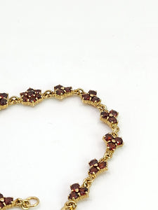 1991: Vintage: 9ct Gold Floral Garnet Bracelet (17.5cm) - Exquisite, nice weight
