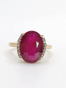 1968: Vintage; 9ct Gold Large Red Topaz 18 Natural Diamonds; Cluster Ring - Diana style