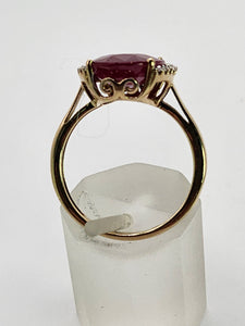 1968: Vintage; 9ct Gold Large Red Topaz 18 Natural Diamonds; Cluster Ring - Diana style