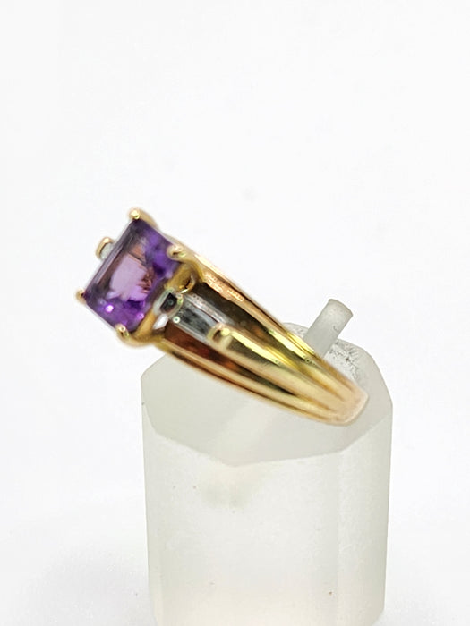 6452: Vintage; 9ct Gold Emerald Cut Lilac Amethyst Diamonds 3-Stone Ring