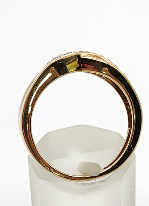 2083: Vintage; 9ct Gold 25 Natural Diamonds Crossover Ring- Excellent
