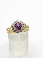 Load image into Gallery viewer, 2087: Vintage: 9ct Gold lilac Amethyst Natural Diamonds Dress Ring

