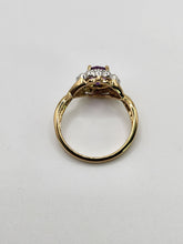 Load image into Gallery viewer, 2087: Vintage: 9ct Gold lilac Amethyst Natural Diamonds Dress Ring
