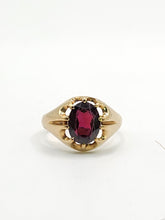 Load image into Gallery viewer, 2088: Vintage: 9ct Gold Red Garnet Gypsy Solitaire Ring- Lovely cut and colour.
