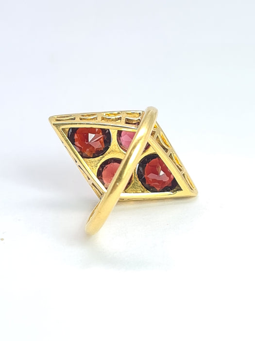 6536 Antique: 18ct Yellow Gold Garnet Marquise Panel Ring — Edwardian