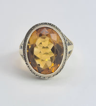 Cargar imagen en el visor de la galería, 1957: Vintage; 14ct Gold Large (8ct) Oval Yellow Citrine Solitaire Ring- Old, lovely mature stone.
