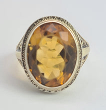 Cargar imagen en el visor de la galería, 1957: Vintage; 14ct Gold Large (8ct) Oval Yellow Citrine Solitaire Ring- Old, lovely mature stone.
