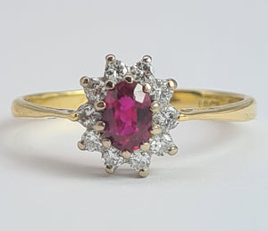 1959: Vintage: 18ct Gold Pidgeon Blood Ruby Natural Diamonds (0.25ct) Cluster Ring- exudes quality