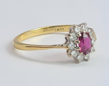 Cargar imagen en el visor de la galería, 1959: Vintage: 18ct Gold Pidgeon Blood Ruby Natural Diamonds (0.25ct) Cluster Ring- exudes quality
