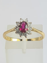 Cargar imagen en el visor de la galería, 1959: Vintage: 18ct Gold Pidgeon Blood Ruby Natural Diamonds (0.25ct) Cluster Ring- exudes quality
