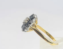 Cargar imagen en el visor de la galería, 1966: Vintage; 18ct Gold Australian Blue Sapphires Natural Diamonds Flower Head Ring- voluptuous style
