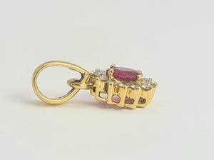 2091: Vintage: 18ct Gold Rich Red Ruby 12 Natural Diamonds Pendant- Petite, Sparkling, Demure