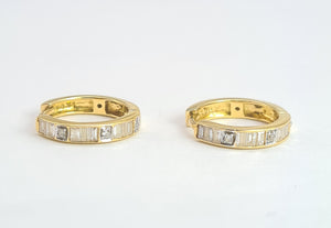2094: Vintage; 18ct Gold 24 Natural Diamonds Hooped Earrings- petite, sparkling, beautifully crafted.