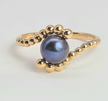 Load image into Gallery viewer, 2108: Vintage: 18ct Rose Gold Bubble Shank Blue Akoya Pearl Ring- Ergonomic beauty
