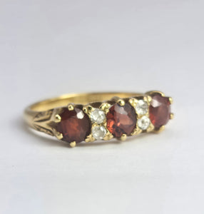 1831: Vintage; 18ct Gold Almandine Garnets Diamonds Half-Eternity/Stacker Ring- beautifully balanced