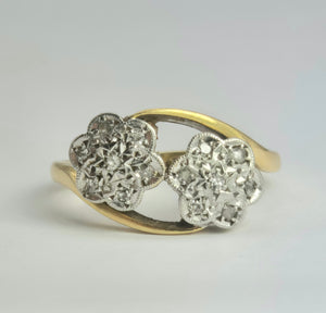 1874: Vintage: 18ct Gold Natural Diamonds Double Flower Head Ring