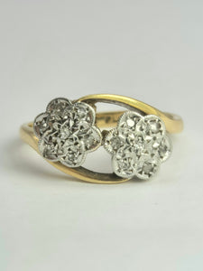 1874: Vintage: 18ct Gold Natural Diamonds Double Flower Head Ring