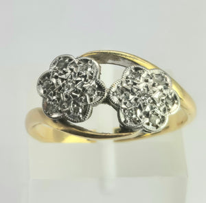 1874: Vintage: 18ct Gold Natural Diamonds Double Flower Head Ring