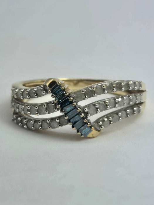 Vintage: 9ct Yellow Gold Blue & White Diamond Openwork Dress Ring
