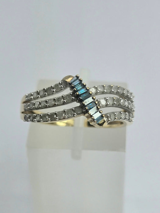 Vintage: 9ct Yellow Gold Blue & White Diamond Openwork Dress Ring