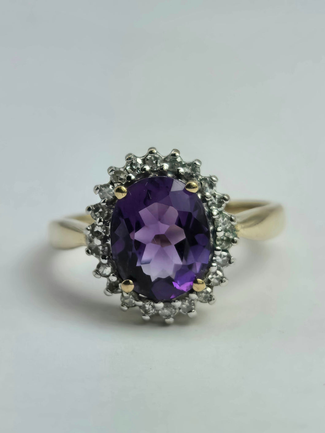 1917: Vintage: 9ct Gold purple Amethyst 22 Diamonds Halo Ring- Sparkling beauty