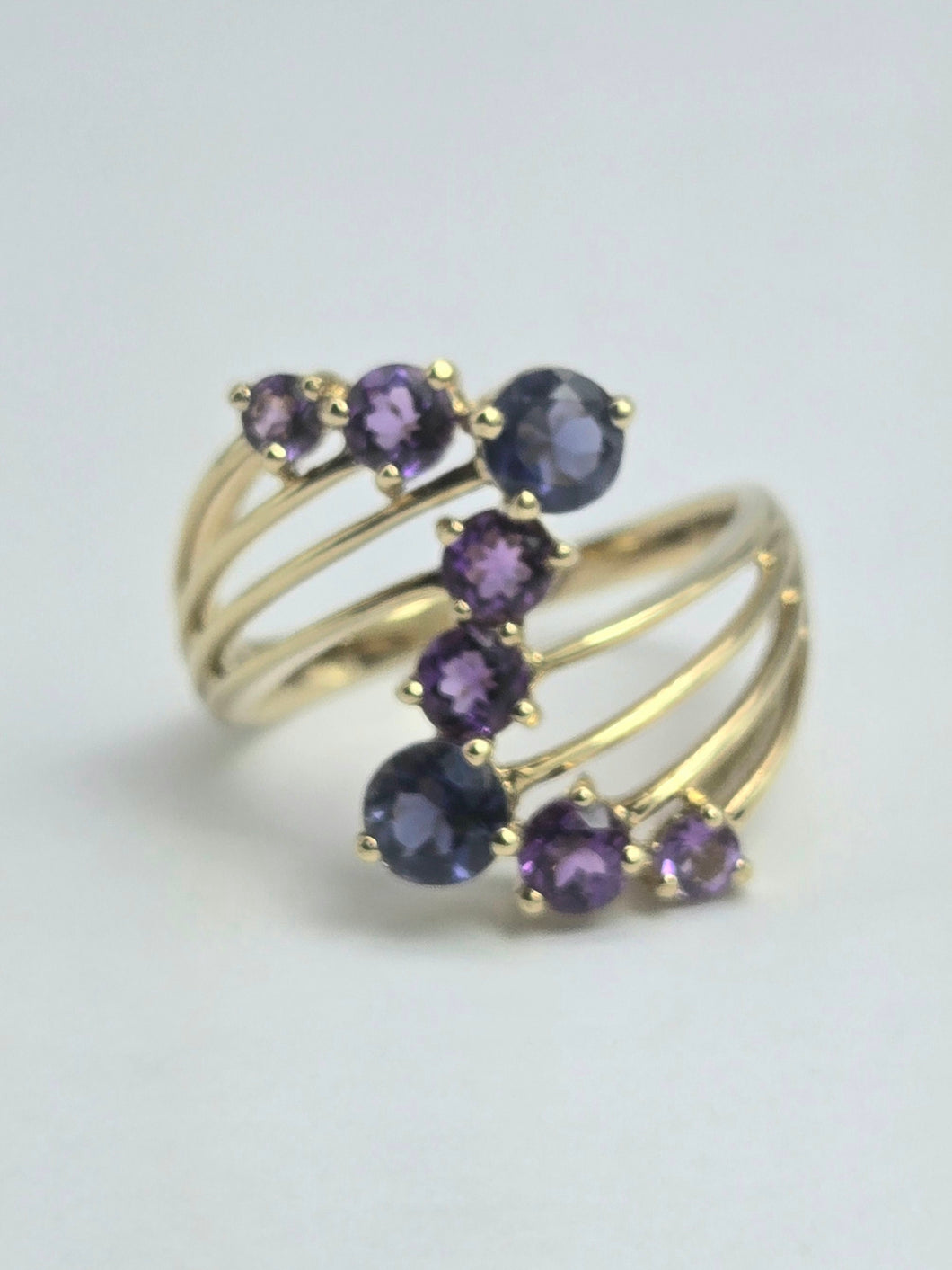 2053: Vintage: 9ct Gold Iolite Amethysts Abstract Cocktail Ring- Inspirationl