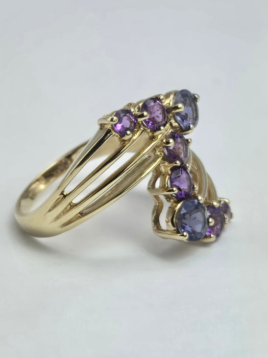2053: Vintage: 9ct Gold Iolite Amethysts Abstract Cocktail Ring- Inspirationl