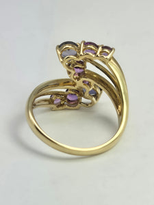 2053: Vintage: 9ct Gold Iolite Amethysts Abstract Cocktail Ring- Inspirationl