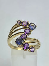 Cargar imagen en el visor de la galería, 2053: Vintage: 9ct Gold Iolite Amethysts Abstract Cocktail Ring- Inspirationl
